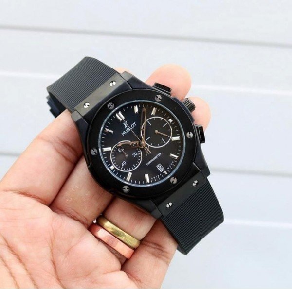 Hublot Big Bang Calendar Watch - View 2