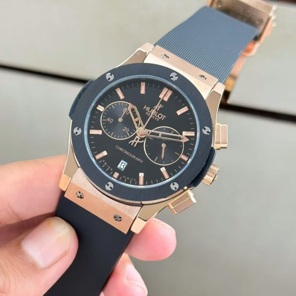 Hublot Big Bang Calendar Watch - View 4
