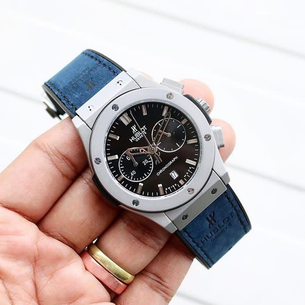 Hublot Big Bang Calendar Watch - View 2