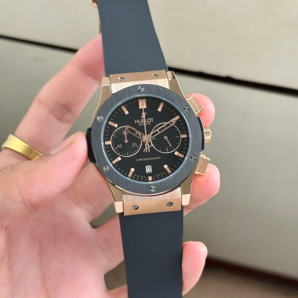 Hublot Big Bang Calendar Watch - View 2