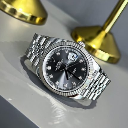 Rolex Date just 41 bright black, diamond-set - View 2