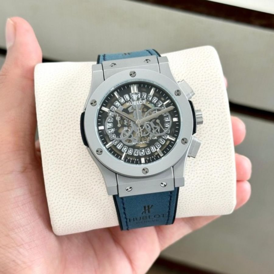 Hublot Big Bang Calendar Watch Blue - View 3