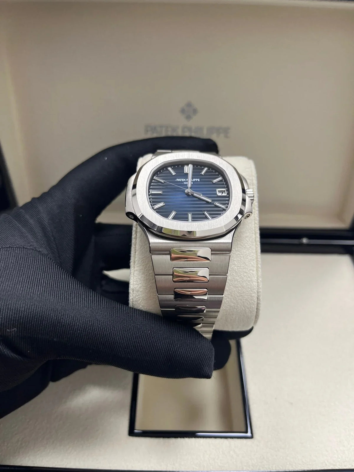 PATEK PHILIPPE AUTOMATIC SHAHRUKH KHAN WATCH - View 3