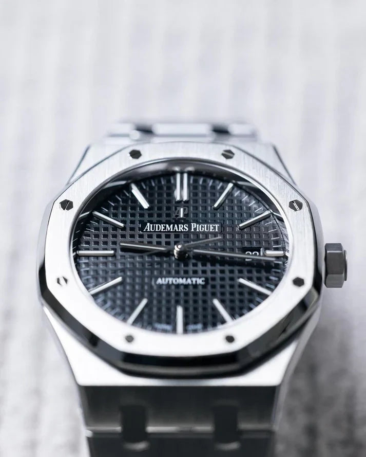 Audemars Piguet AP Royal Oak Silver Black Metal - View 3