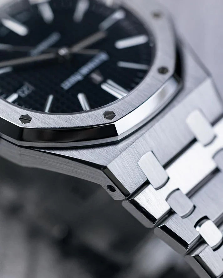 Audemars Piguet AP Royal Oak Silver Black Metal - View 6