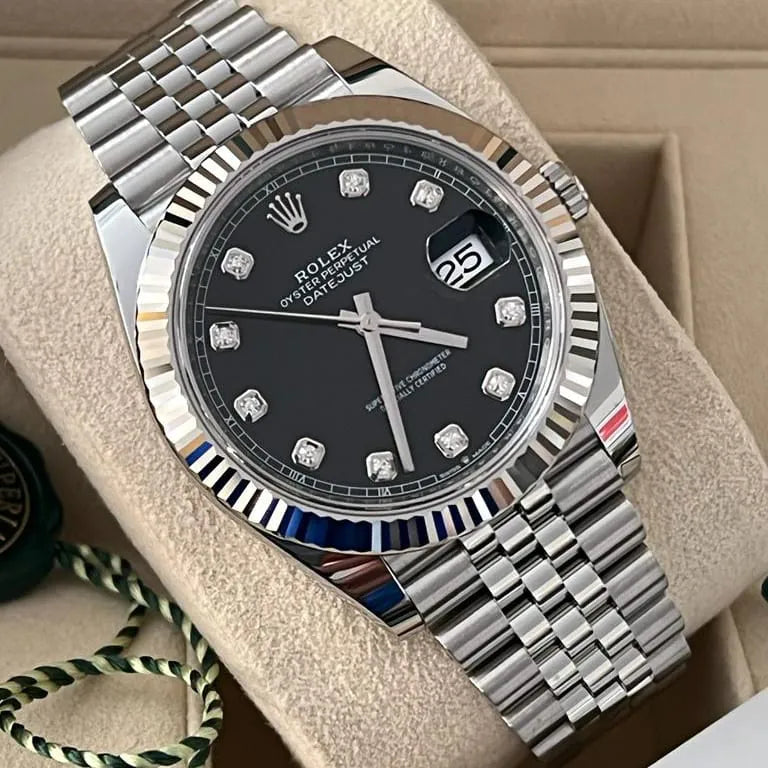 Rolex Date just 41 bright black, diamond-set - View 3